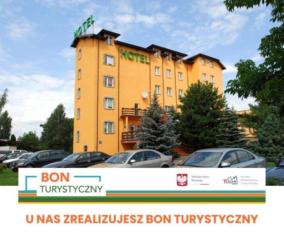 Hotel U Witaszka Czosnow Екстер'єр фото